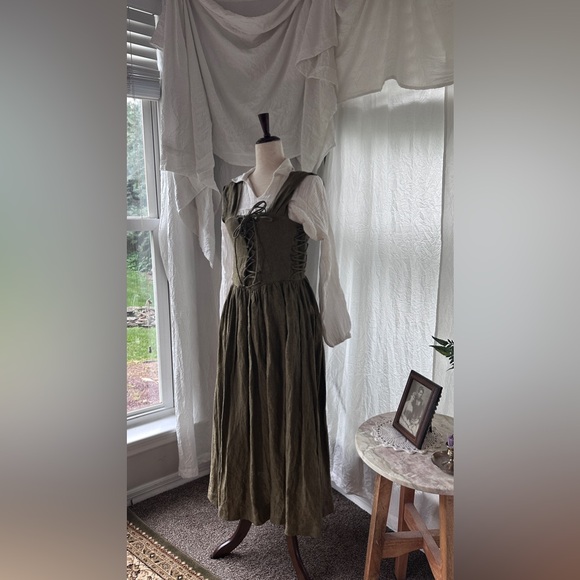 **NWOT** Linennaive Glory 33 | Front Lace Up Dress in Olive Green - Picture 11 of 16